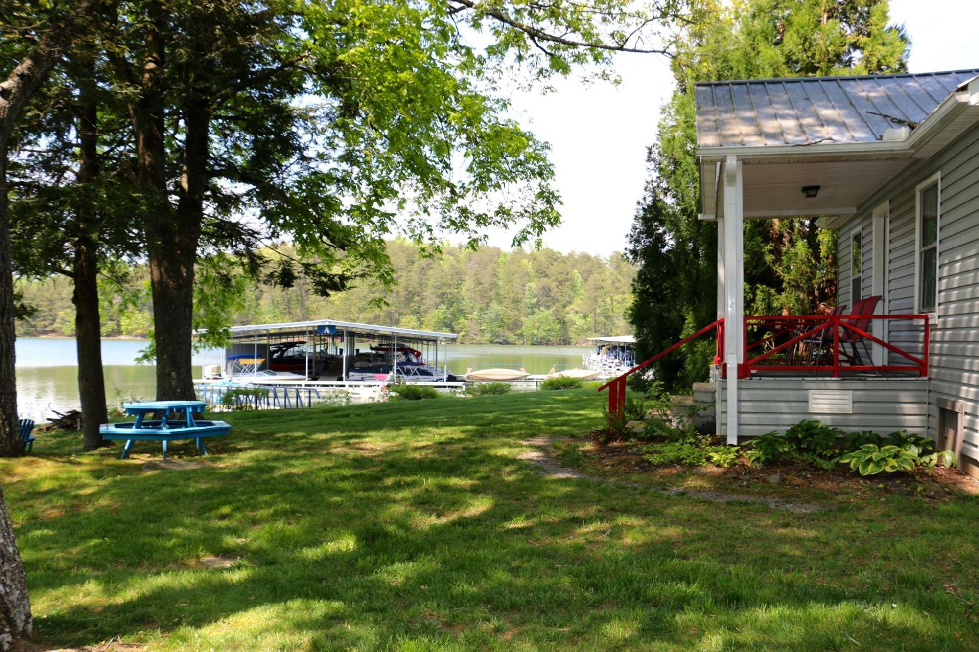 Boundary Waters Resort & Marina Hiawassee Exterior photo