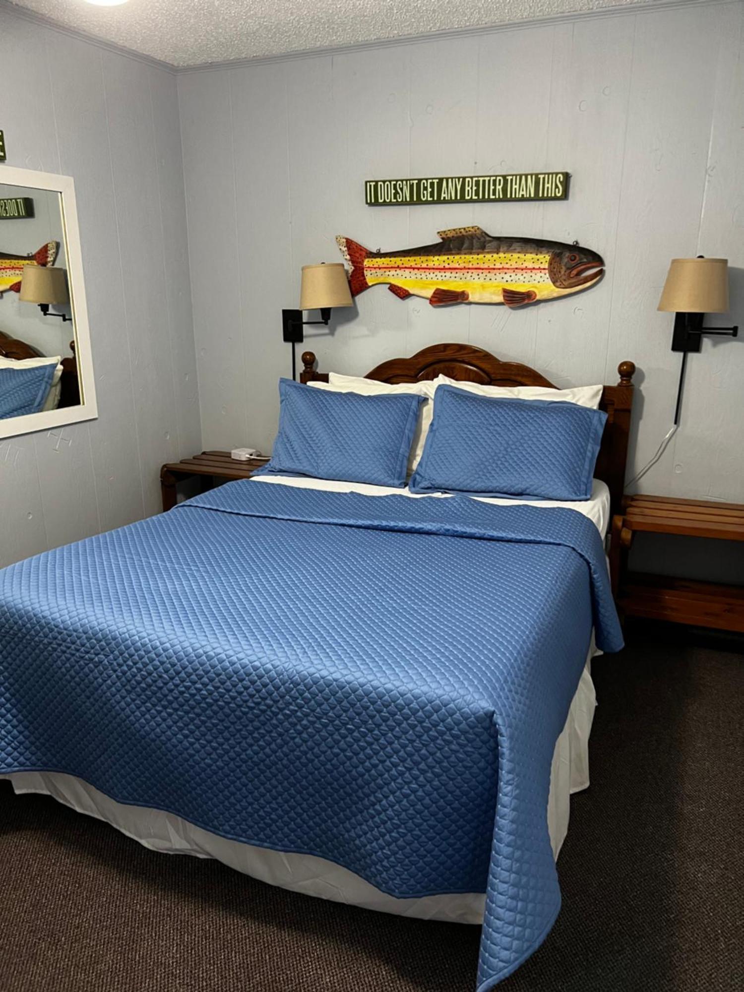 Boundary Waters Resort & Marina Hiawassee Exterior photo